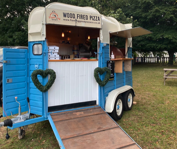 wood fired pizza devon - food at forest glade
